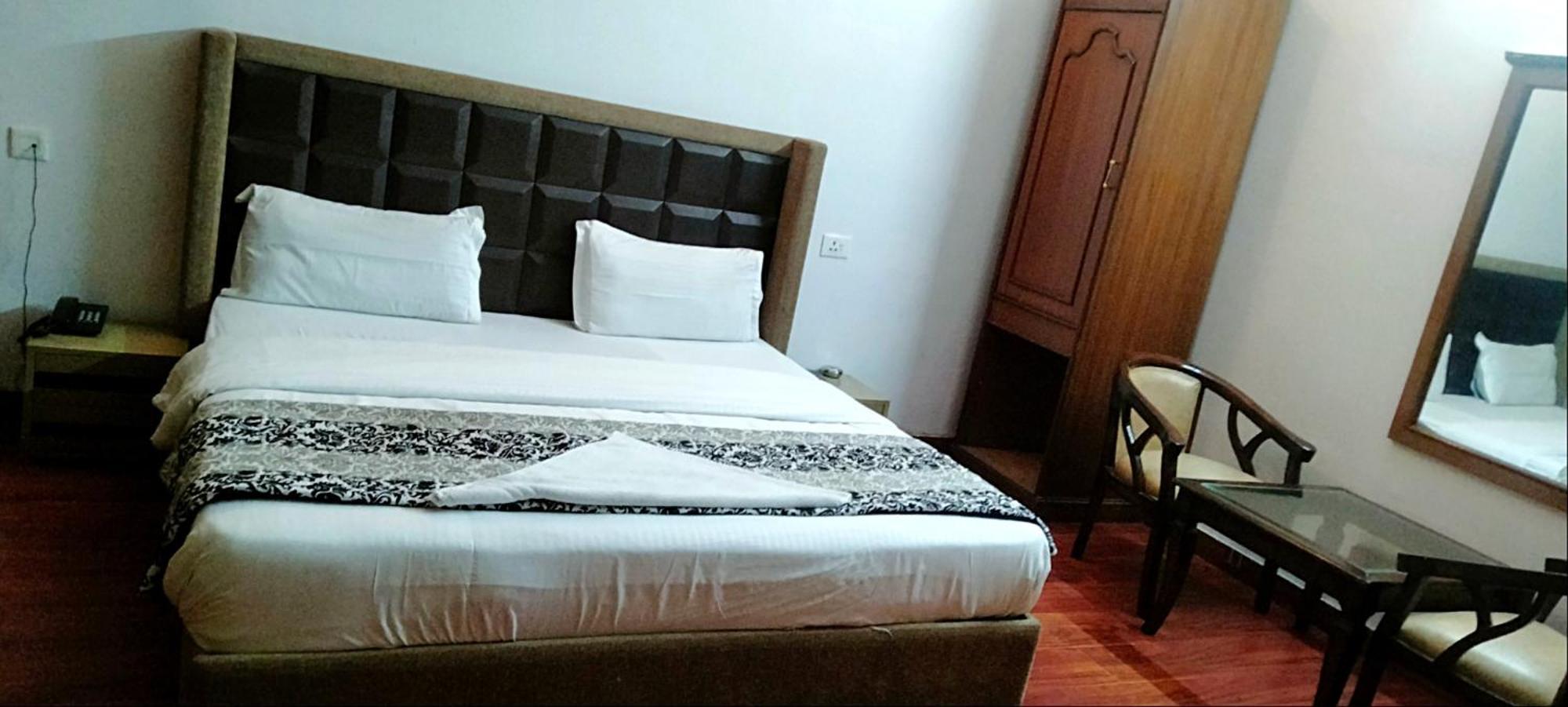 Hotel Jungle View Retreat 데라둔 외부 사진
